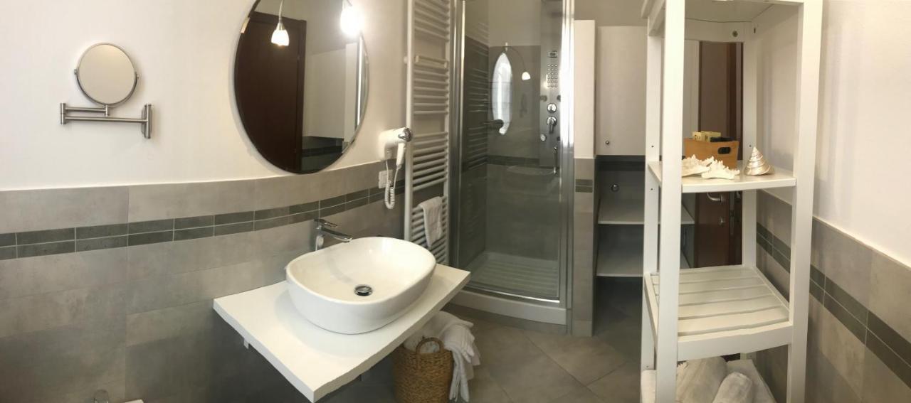 Suite House Мантова Екстериор снимка