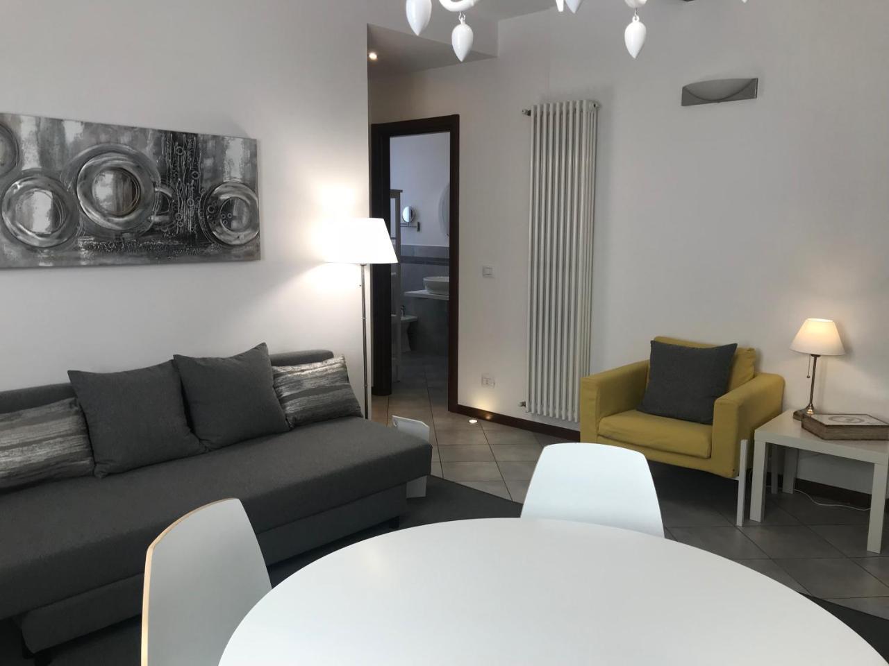 Suite House Мантова Екстериор снимка