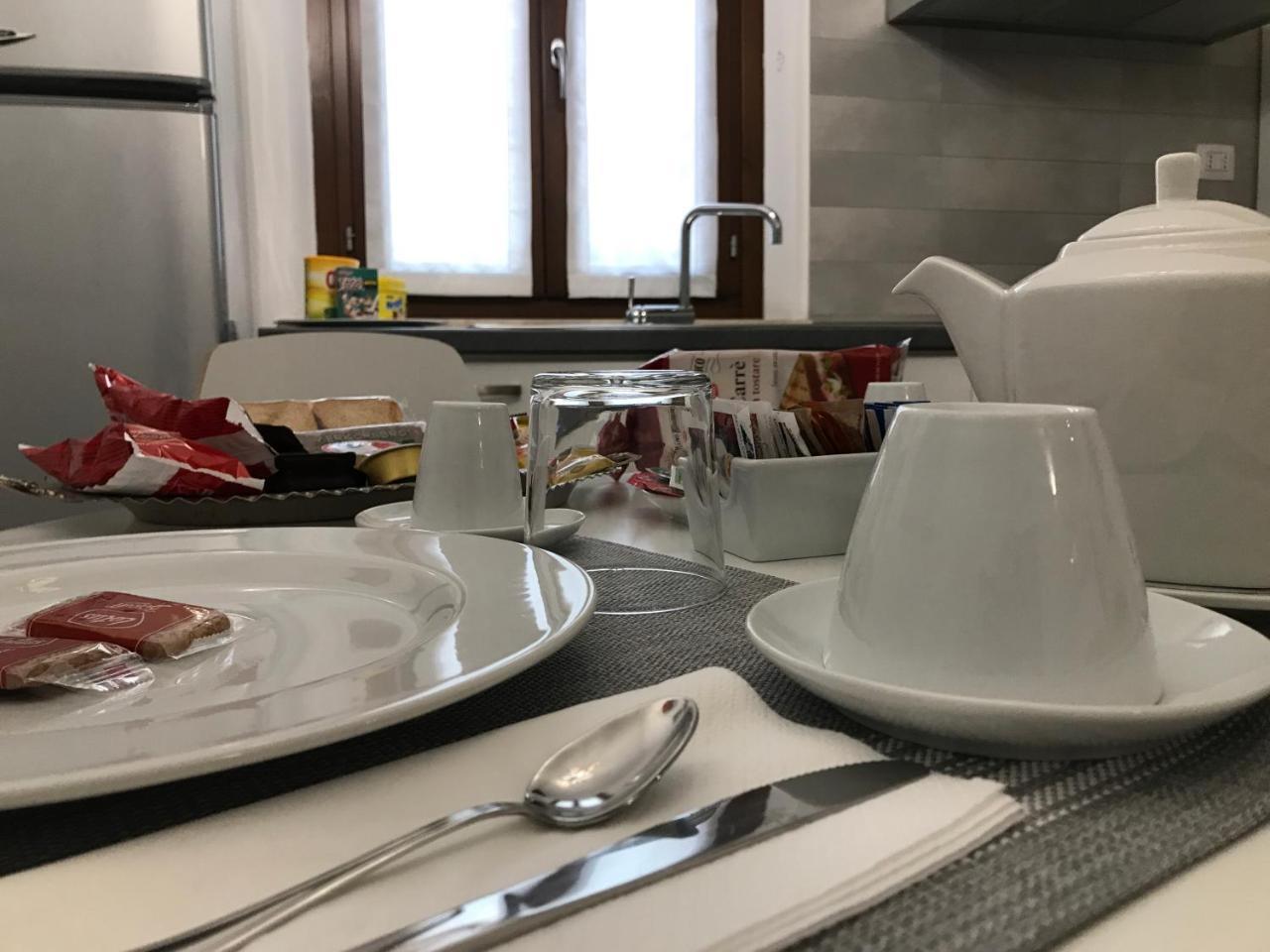 Suite House Мантова Екстериор снимка